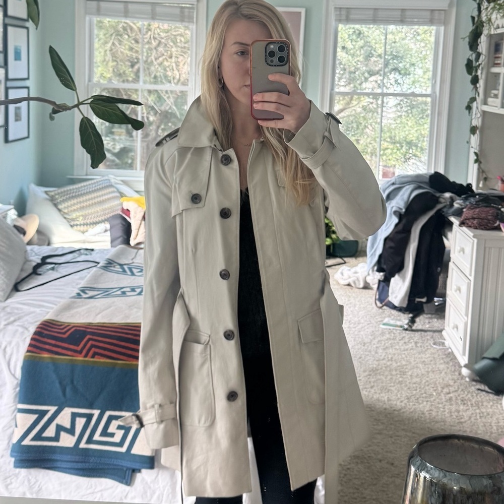 Banana Republic Light Tan Trench Coat